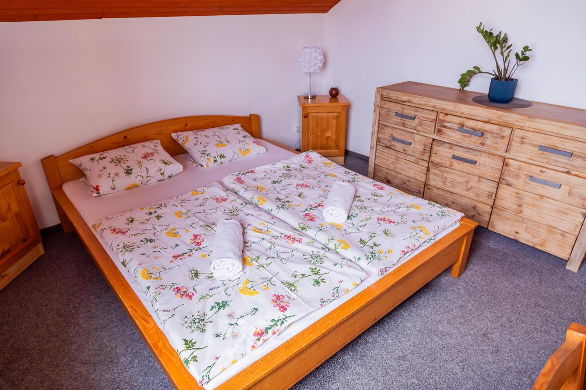 Pension Aqualand Free Parking Poprad Exteriör bild