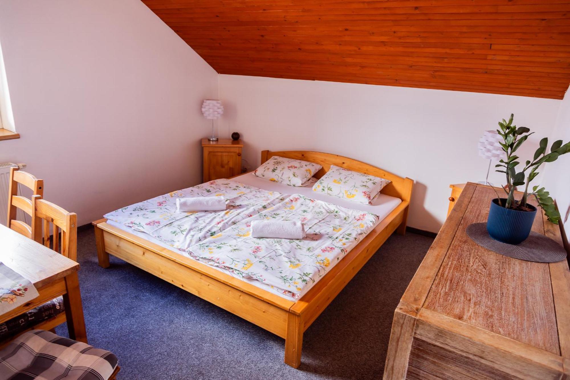 Pension Aqualand Free Parking Poprad Exteriör bild